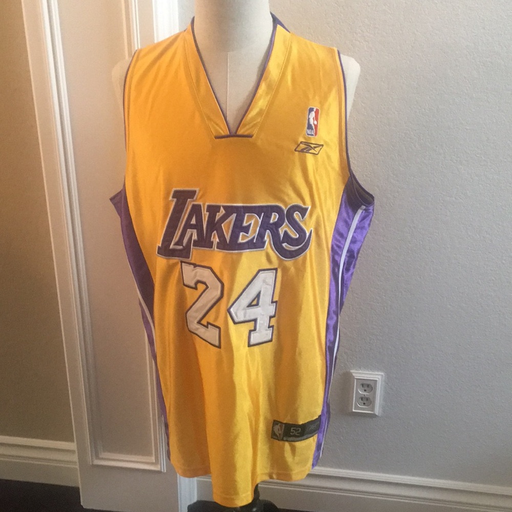 Reebok Kobe purple/gold jersey